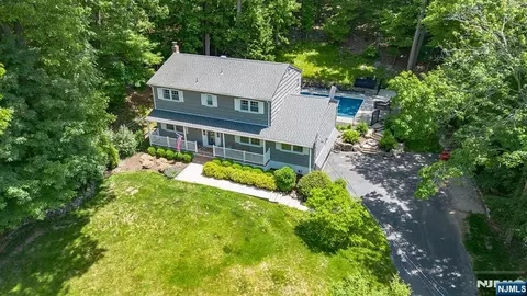 33 Chris Ter, Ringwood, NJ 07456