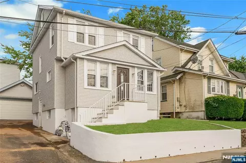 319 2nd Pl, Bogota, NJ 07603