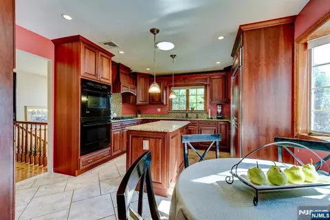 Kitchen - 11 Yellow Brick Rd, Wayne, NJ 07470 photo 6 of 6