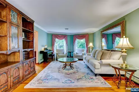 Living - 11 Yellow Brick Rd, Wayne, NJ 07470 photo 1 of 5