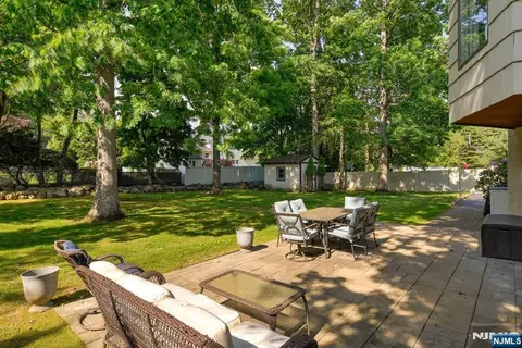Exterior - 11 Yellow Brick Rd, Wayne, NJ 07470 photo 6 of 7