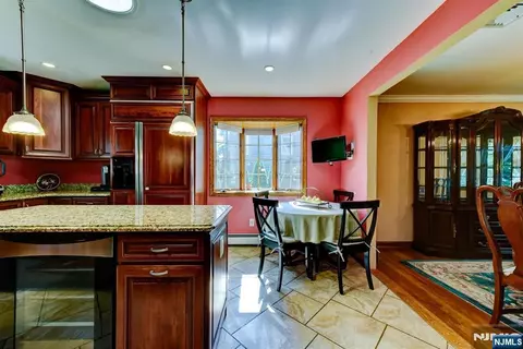 Other - 11 Yellow Brick Rd, Wayne, NJ 07470 photo 3 of 8