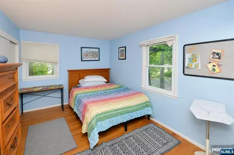 Bedroom - 85 Primrose Ln, Paramus, NJ 07652 photo 1 of 2