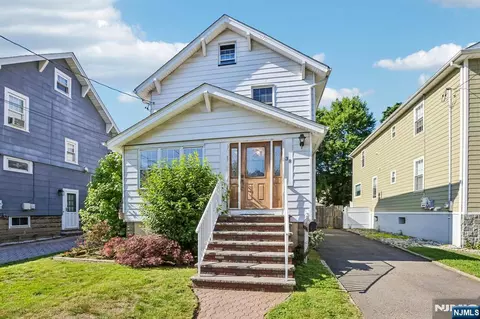 38 Sunnyside Ave, Dumont, NJ 07628