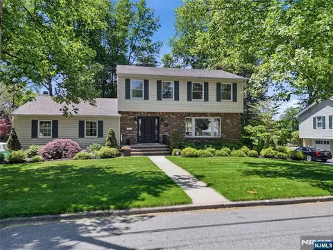2430 Cleveland Ave, Township Of Washington, NJ 07676