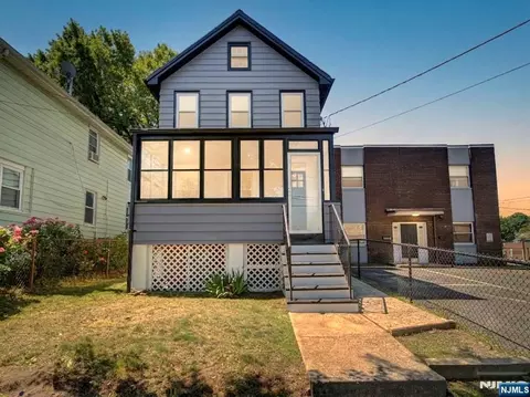 626 Tremont Ave, Orange, NJ 07050