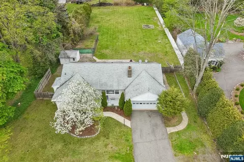 921 Linwood Ave, Ridgewood, NJ 07450