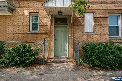 111 Mallory Ave #2, Jersey City, NJ 07304