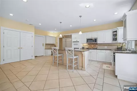 Kitchen - 519 E Saddle River Rd, Saddle River, NJ 07458 photo 3 of 3