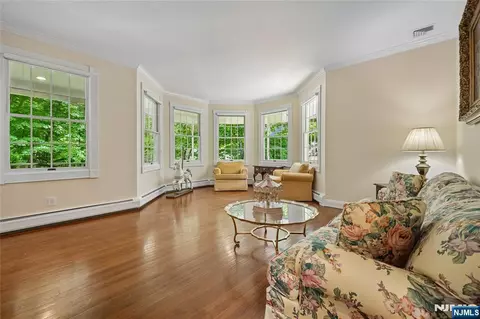 Living - 519 E Saddle River Rd, Saddle River, NJ 07458 photo 2 of 4