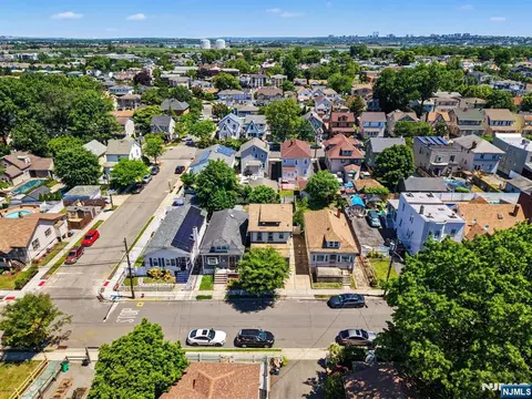 View/Area - 288 Maple St, Secaucus, NJ 07094 photo 4 of 4
