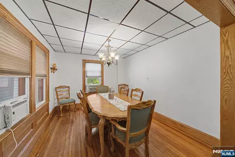 Dining - 288 Maple St, Secaucus, NJ 07094 photo 1 of 2