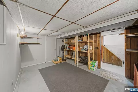 Entry Way - 288 Maple St, Secaucus, NJ 07094 photo 5 of 5