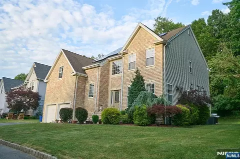 7 Patrick Ave, Emerson, NJ 07630
