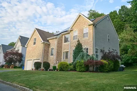 7 Patrick Ave, Emerson, NJ 07630