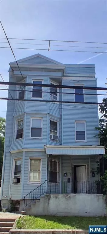 313-315 11th, Newark, NJ 07103
