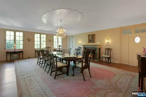 Dining - 9 E Saddle River Rd, Saddle River, NJ 07458 photo 5 of 6