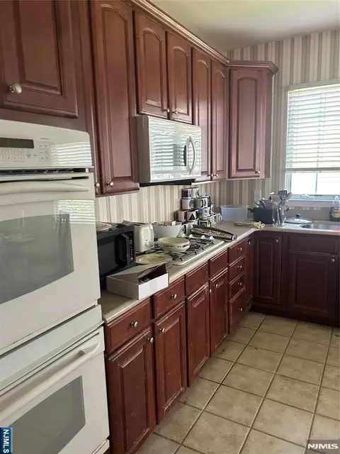 37 Brigantine Blvd, Ocean, NJ 08758 photo 2