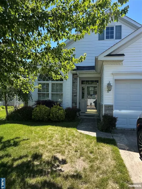 37 Brigantine Blvd, Ocean, NJ 08758
