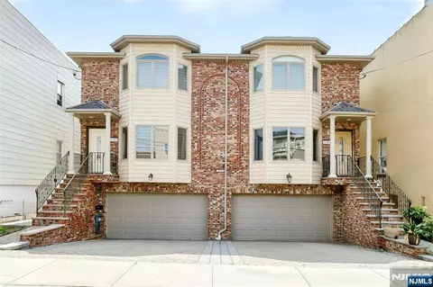 310 6th St #A, Fairview, NJ 07022