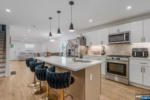 12 Florence Ave, South River, NJ 08882