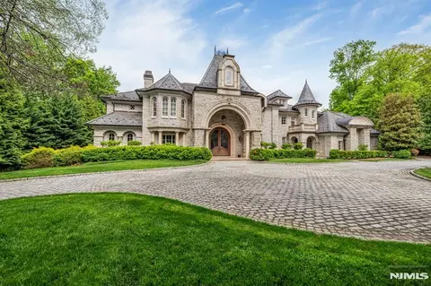 7 Buckingham Dr, Alpine, NJ 07620