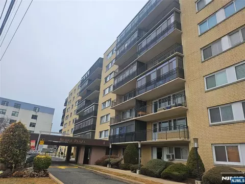 2185 Lemoine #3D, Fort Lee, NJ 07024