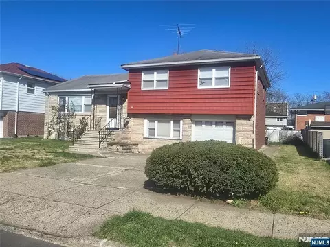 35 36th St, Paterson, NJ 07514