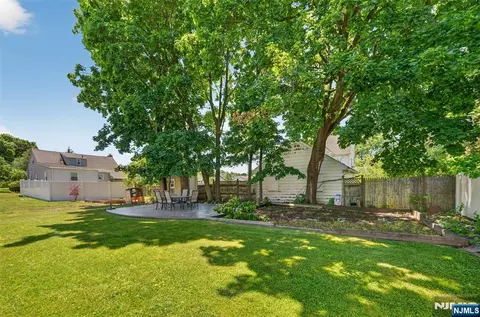 Exterior - 413 Maple Hill Dr, Hackensack, NJ 07601 photo 6 of 7