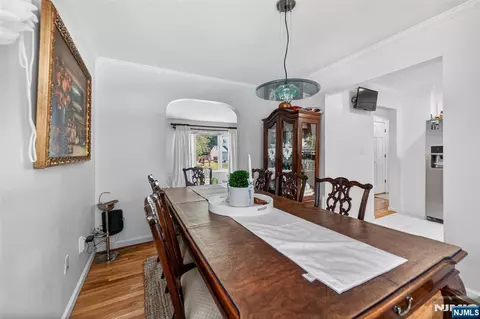 Dining - 413 Maple Hill Dr, Hackensack, NJ 07601 photo 3 of 3