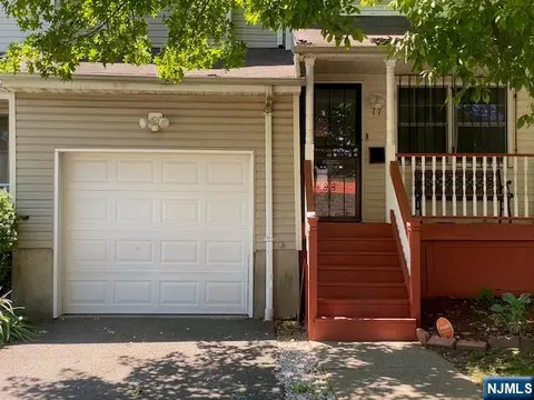 77 Magnolia St, Newark, NJ 07108