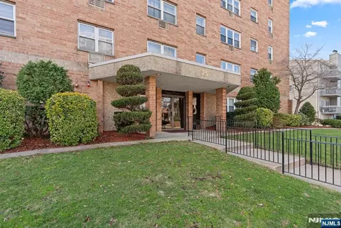 25 Jefferson St #4E, Hackensack, NJ 07601