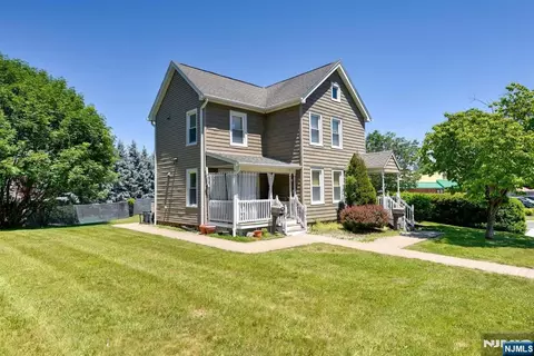138 Hamburg Tpke, Bloomingdale, NJ 07403