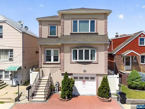 3 Prospect Ave, Cliffside Park, NJ 07010