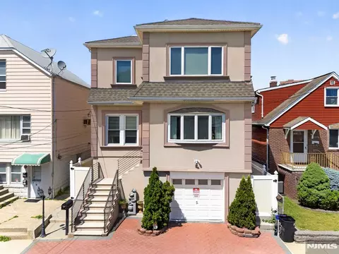 3 Prospect Ave, Cliffside Park, NJ 07010