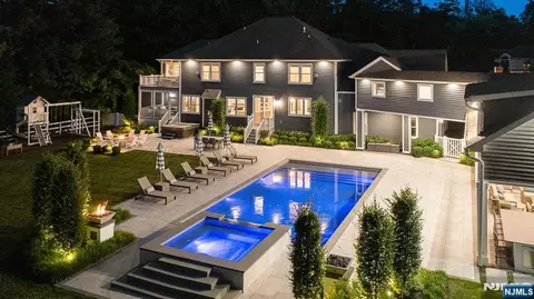 49 North Ave, Montvale, NJ 07645
