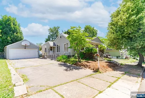 244-250 Arlington Ave, Paterson, NJ 07502
