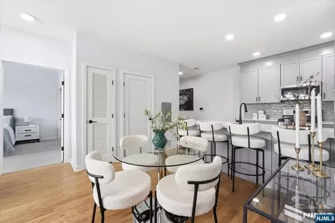 660 Bloomfield Ave #402, Bloomfield, NJ 07003