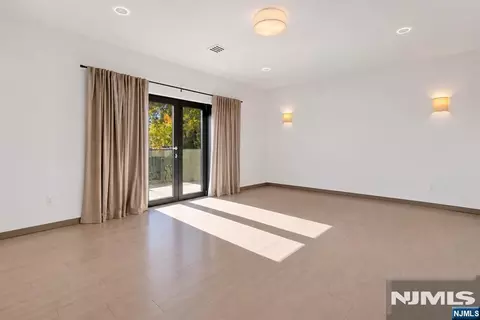 Other - 164 Stuart St, Paramus, NJ 07652 photo 10 of 10