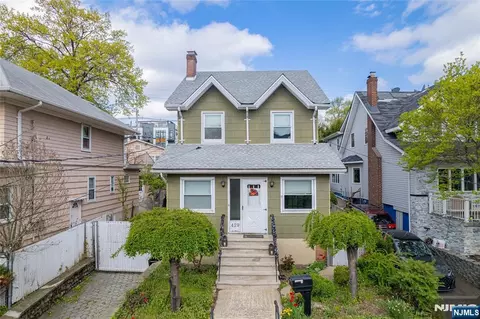 429 Palisade Ave, Cliffside Park, NJ 07010