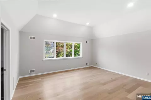 Bedroom - 131 Haase Ave, Paramus, NJ 07652 photo 6 of 8