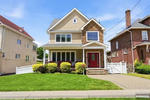 1077 Anderson, Fort Lee, NJ 07024