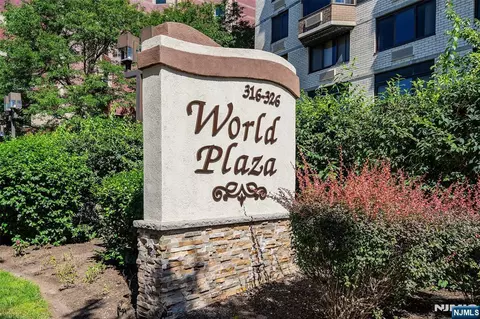 326 Prospect Ave #5G, Hackensack, NJ 07601