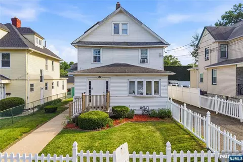 166 W Demarest Ave, Englewood, NJ 07631