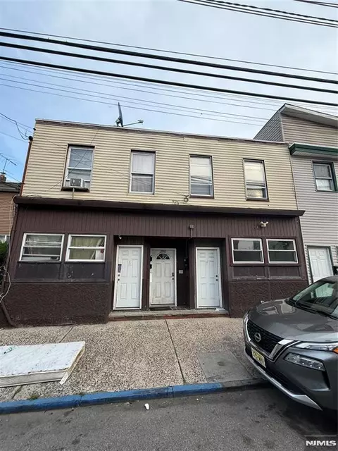 390 Totowa Ave, Paterson, NJ 07502