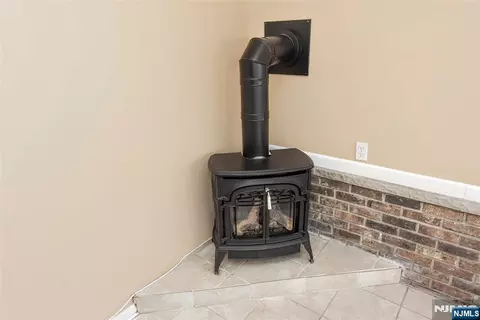 Entry Way - 77 Herman St, Hackensack, NJ 07601 photo 4 of 4