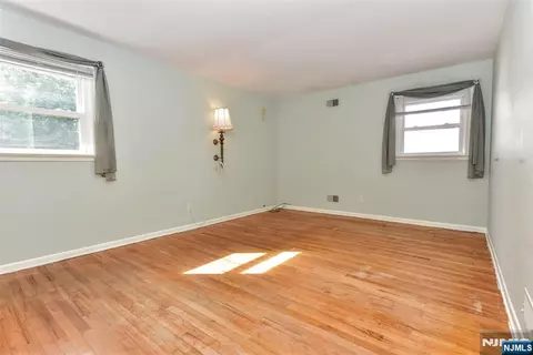 Bedroom - 77 Herman St, Hackensack, NJ 07601 photo 1 of 3