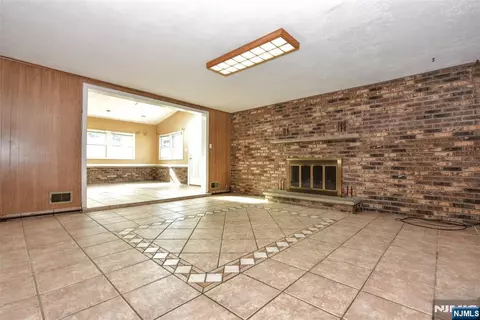 Living - 77 Herman St, Hackensack, NJ 07601 photo 7 of 9