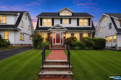 98 Maple St, Rutherford, NJ 07070
