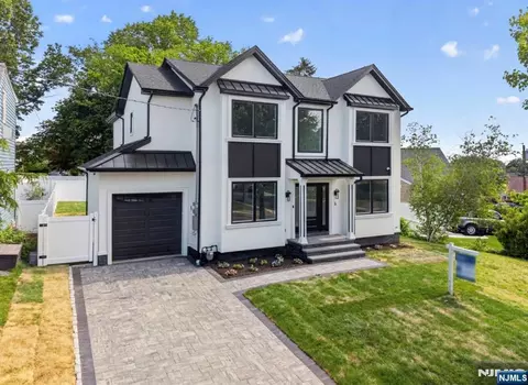 6 Short Hill Rd, Clifton, NJ 07012